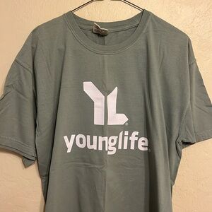 younglife YL t-shirt, sage green, unisex size large